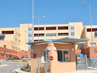 Τοξικομανής σε αμόκ τα έκανε γυαλιά-καρφιά στο νοσοκομείο Ζακύνθου